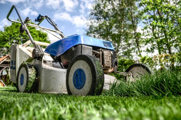 7 Quick Tips on Lawn Aeration